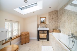 En Suite Bathroom- click for photo gallery